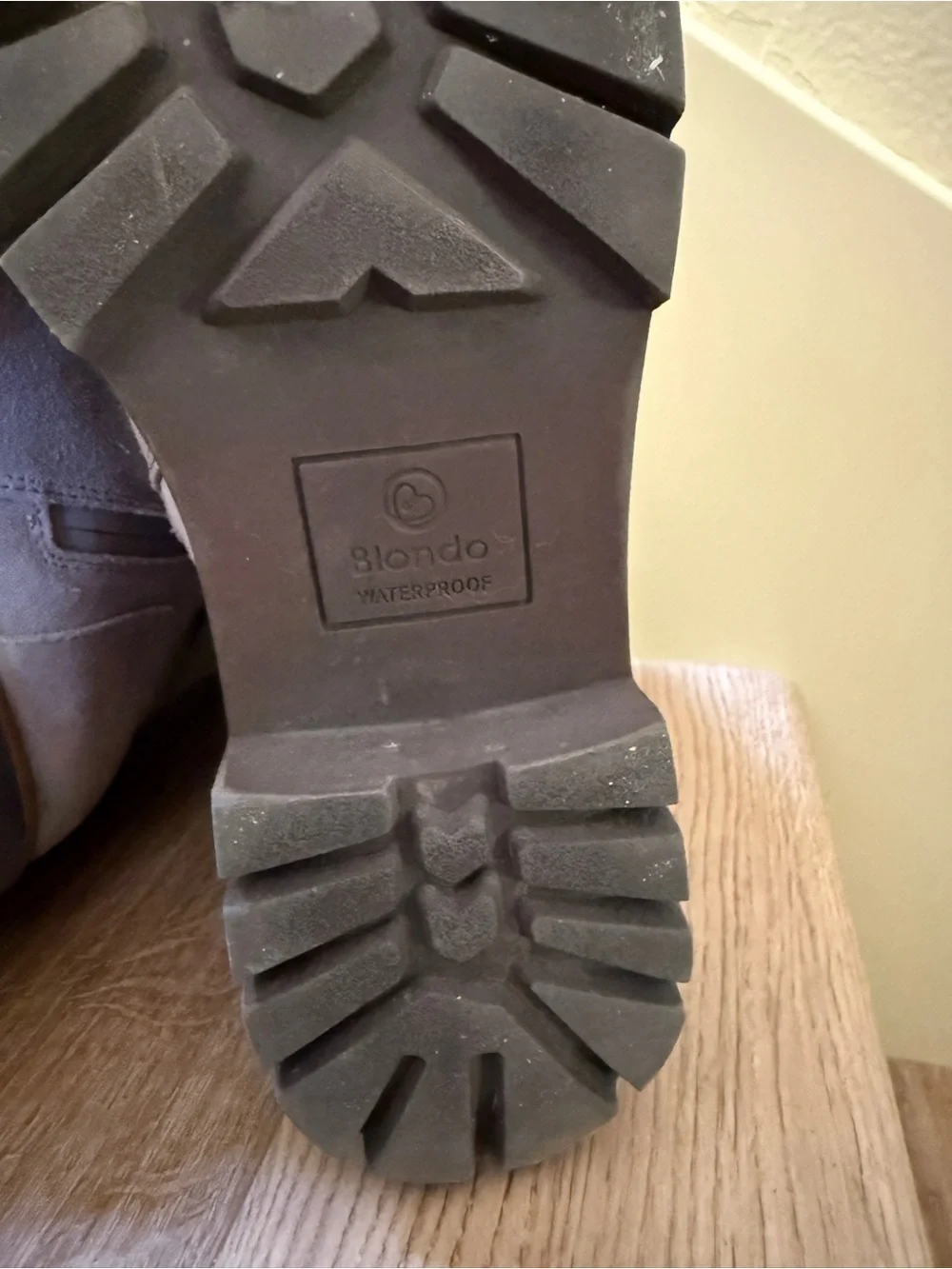 Blondo Devany Waterproof Suede Ankle Boots Taupe Women’s 9.5 EUC